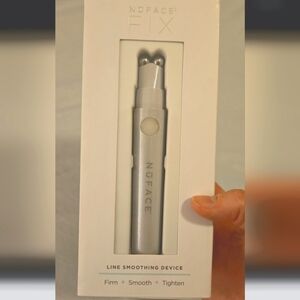 Nuface fix silver shimmer